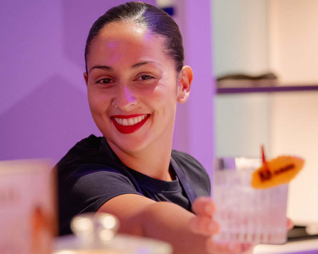 Mixology_bartender_hire_for private_and_corporate_events_from_Adobe_drinks_Reception